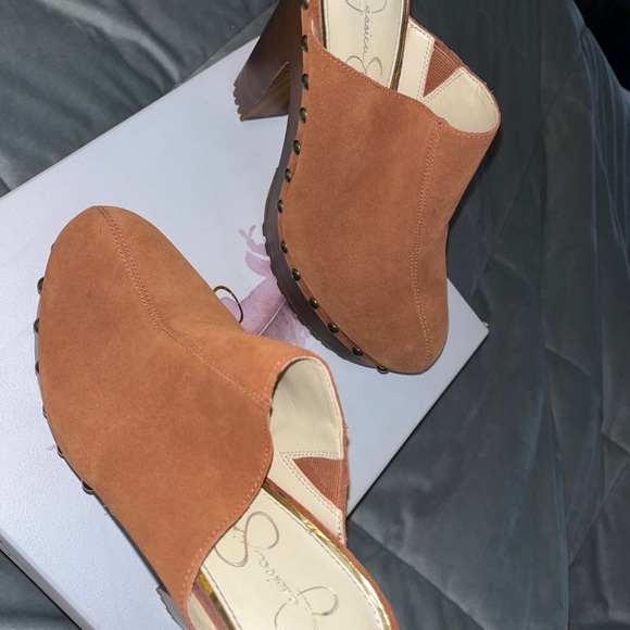 Jessica Simpson Kenucky Mud Oiled Suede - Picture 4 of 6